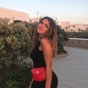 Meet your Posher, Kimya